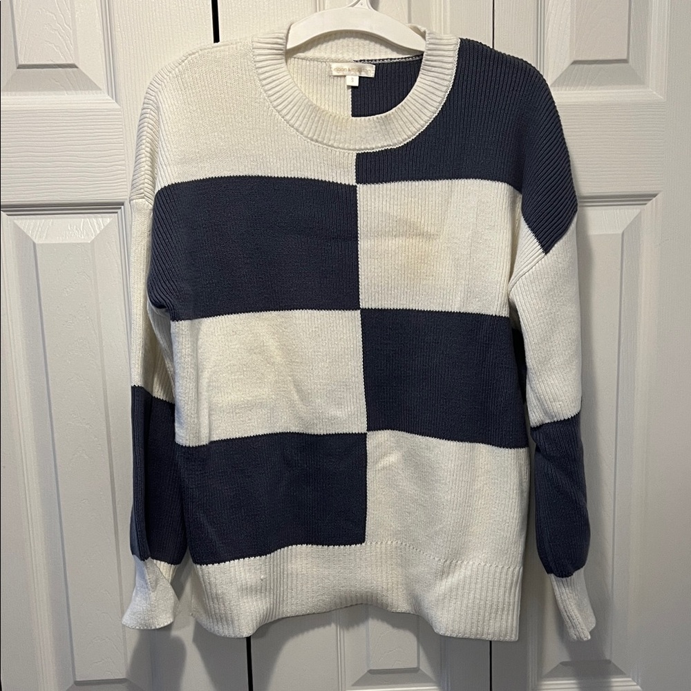 moon & madison Navy and White Block Sweater